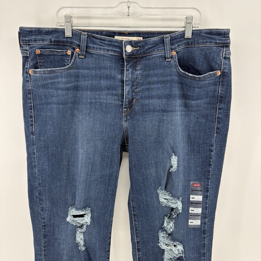 New Levi's Boyfriend Jeans Womens 18W Plus Size Distressed Stretch Denim